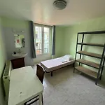 Wilson Hostal Saint-Denis (Seine-Saint-Denis)
